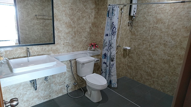 Condo — photo 5