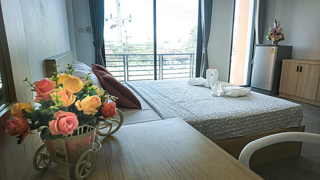 Condo — photo 1