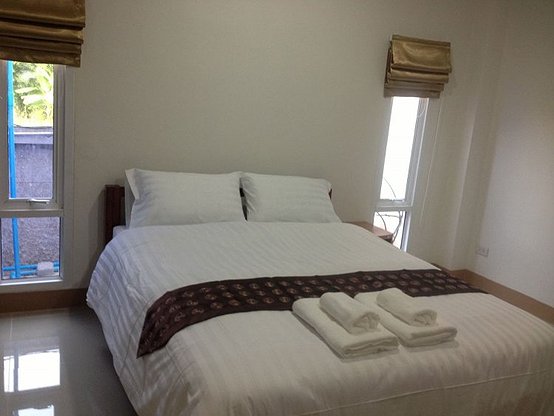 Condo — photo 2