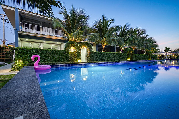 Condo · prachuap_khiri_khan — photo 1
