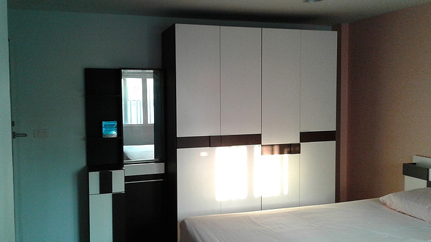 Condo — photo 2
