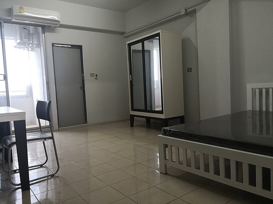 Condo · Mueang Nonthaburi — photo 2
