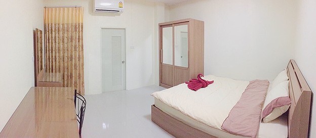 Condo — photo 5