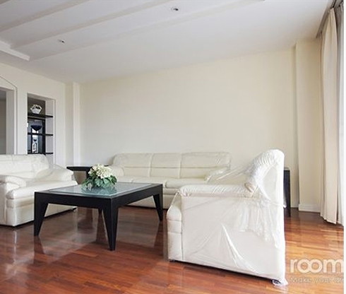 Condo · Watthana, bangkok — photo 2