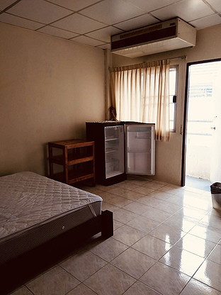 Condo · bangkok — photo 3