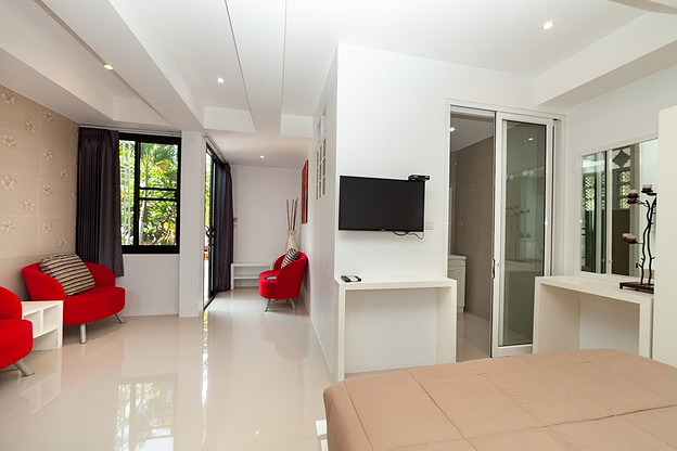 Condo — photo 4