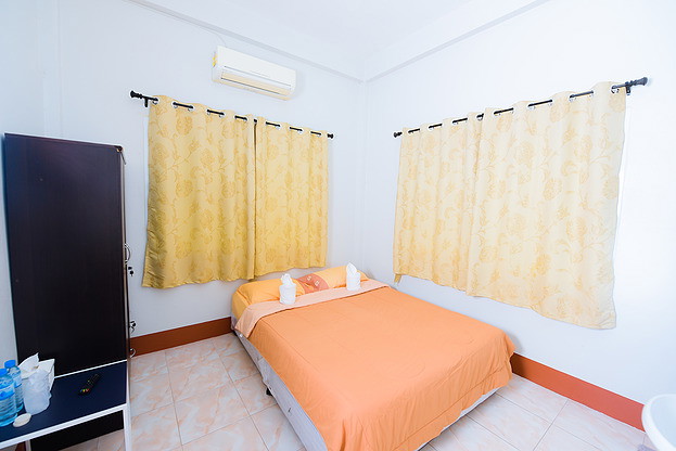 Condo — photo 3