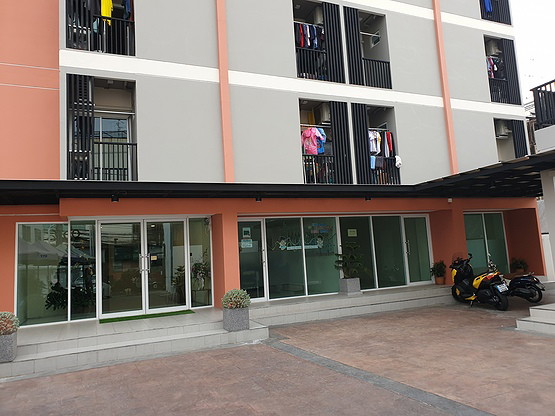 Condo · Thon Buri, bangkok — photo 2