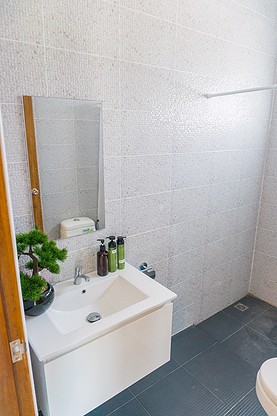 Condo — photo 4