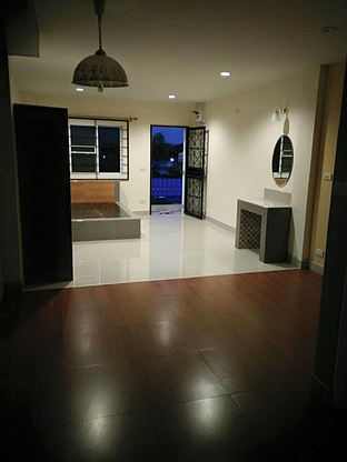 Condo · Mueang Chon Buri, chon_buri — photo 2