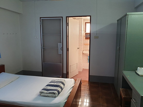 Condo — photo 3