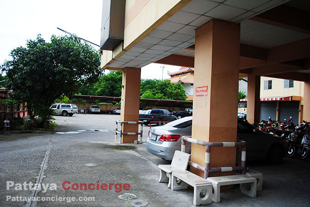 Condo · Mueang Chon Buri, chon_buri — photo 2