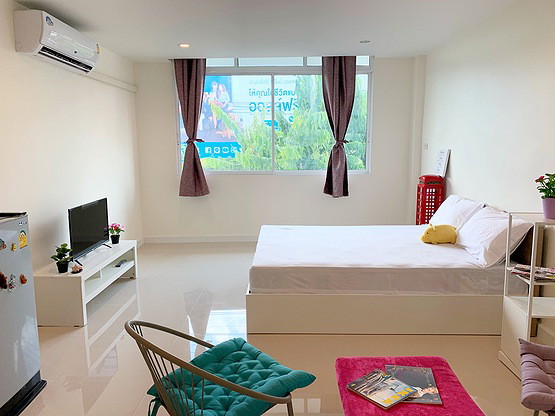 Condo · Wang Thonglang, bangkok — photo 2