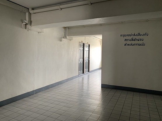Condo · Thon Buri, bangkok — photo 5