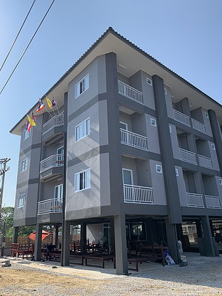 Condo — photo 2