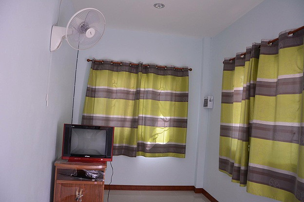 Condo — photo 2