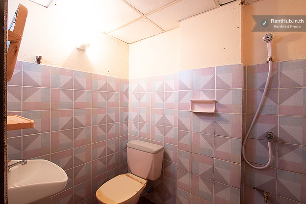 Condo · Wang Thonglang, bangkok — photo 5