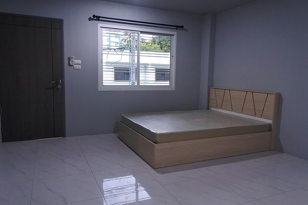 Condo · bangkok — photo 1
