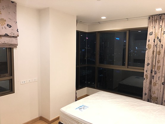 Condo · bangkok — photo 5