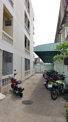 Condo · Bang Kapi, bangkok — photo 4