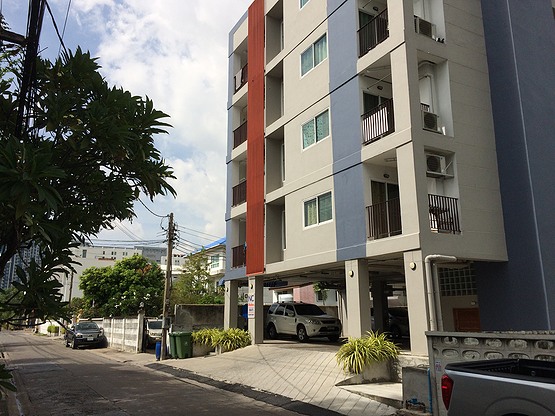 Condo · Bang Sue, bangkok — photo 1