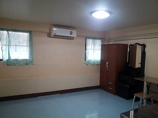 Condo — photo 2