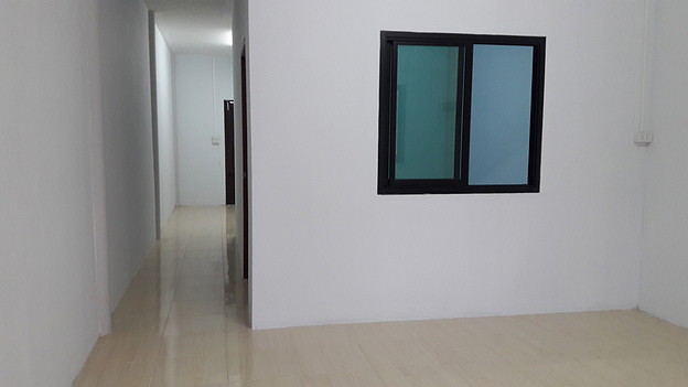 Condo — photo 3