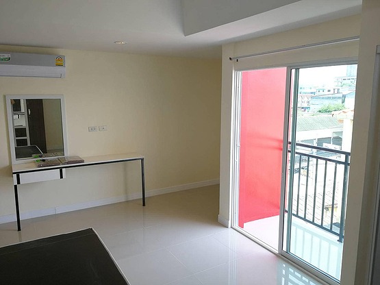 Condo · Bang Lamung, chon_buri — photo 3