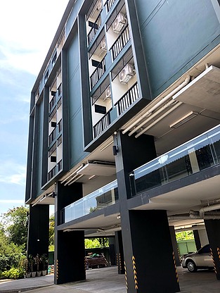 Condo — photo 3
