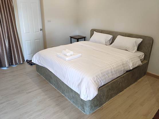 Condo — photo 2