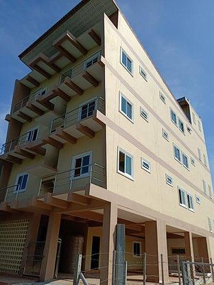 Condo — photo 3