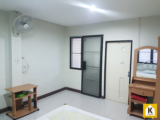 Condo — photo 4