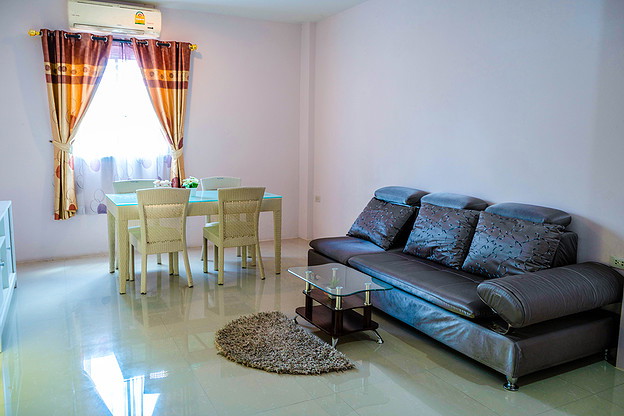 Condo — photo 5