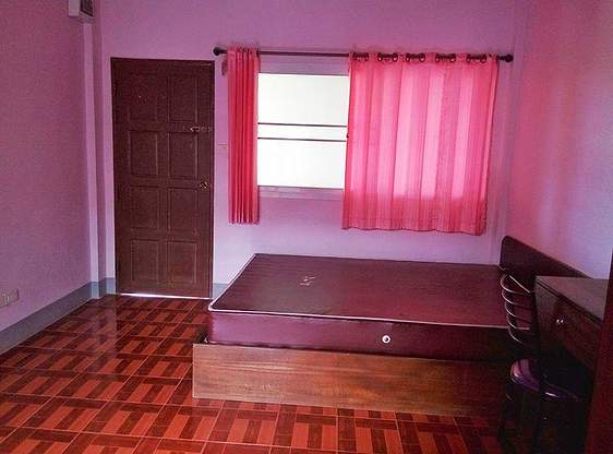 Condo — photo 2