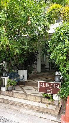 PJ. House Apartment — photo 1