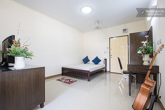 Plernpeth Mansion - Apartment for Rent