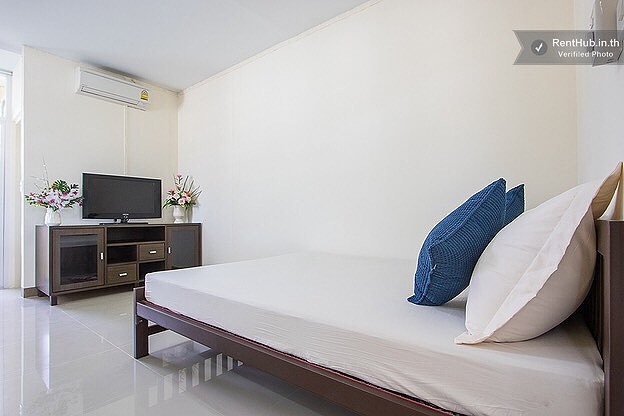 Condo — photo 3