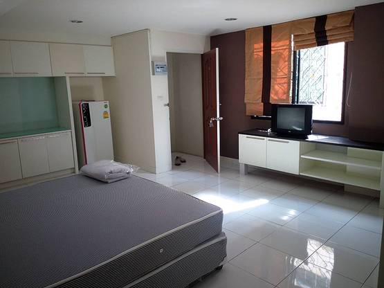 Condo · Bang Rak, bangkok