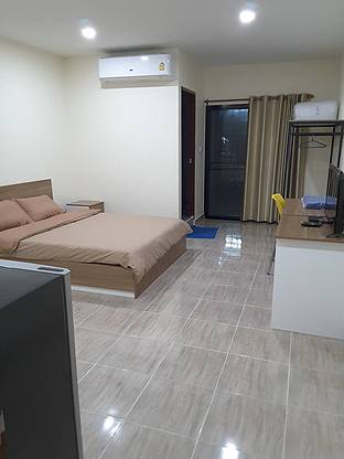 Condo — photo 1
