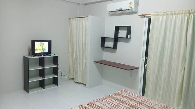 Condo · Mueang Chon Buri, chon_buri — photo 5