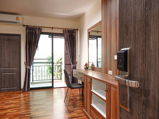 Condo · Khlong San, bangkok — photo 5