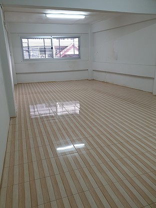 Condo · Thon Buri, bangkok — photo 3