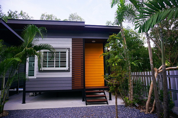 Condo — photo 2