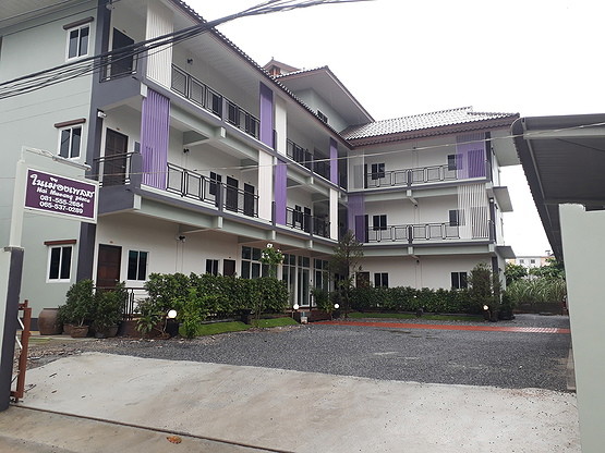 Condo — photo 1