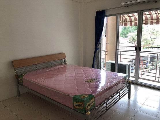 Condo · Mueang Chon Buri, chon_buri — photo 3