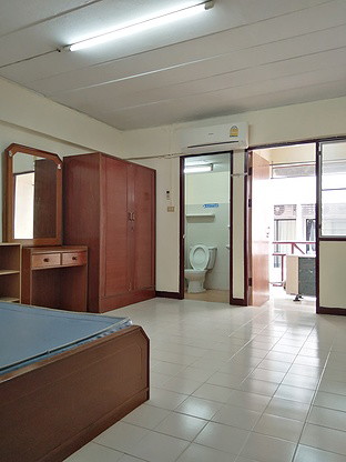 Condo — photo 5