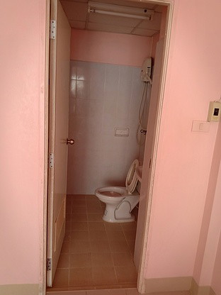 Condo · Mueang Chon Buri, chon_buri — photo 3