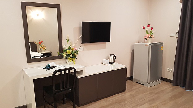 Condo — photo 3