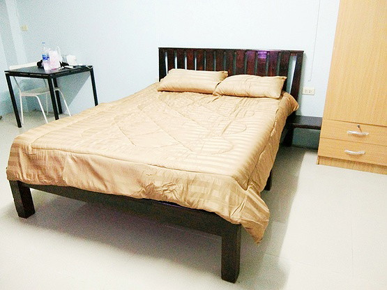 Condo · Mueang Chon Buri, chon_buri — photo 4