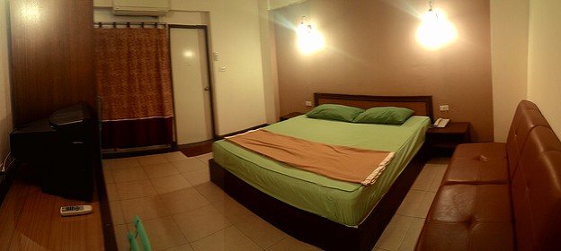 Condo — photo 3